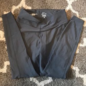 Nike Dri-Fit Legendary Tight